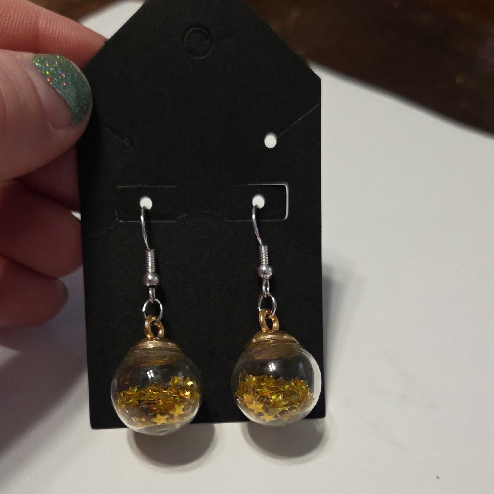 Chic Gold Flake Sphere Earrings
